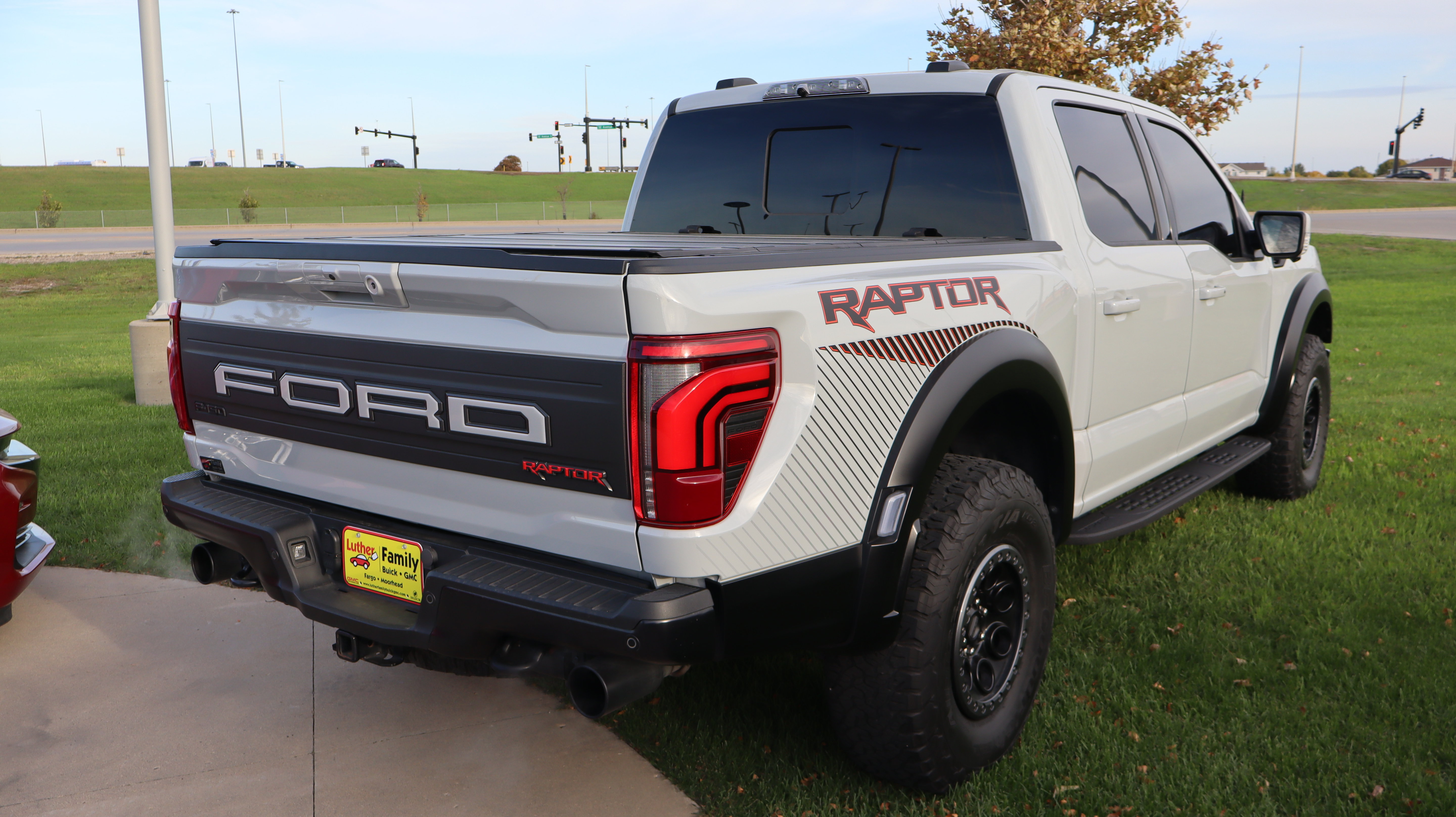 Used 2024 Ford F150 Raptor AWD/4WD image 7