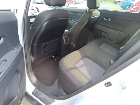 Used 2016 Kia Sportage LX AWD/4WD image 23