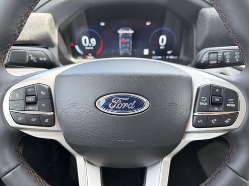 New 2026 Ford Explorer Active image 32