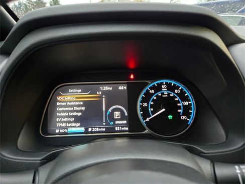 Used 2025 Nissan Leaf SV Plus image 23