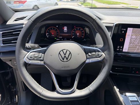 Used 2024 Volkswagen Atlas Cross Sport SEL AWD/4WD image 22