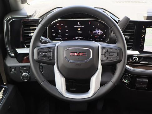 New 2026 GMC Sierra 1500 Elevation AWD/4WD image 10
