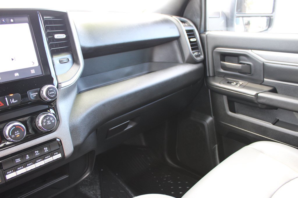 Used 2025 RAM 5500 Tradesman AWD/4WD image 28