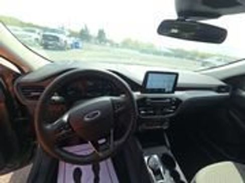 Used 2021 Ford Escape SE w/ Convenience Package AWD/4WD image 9
