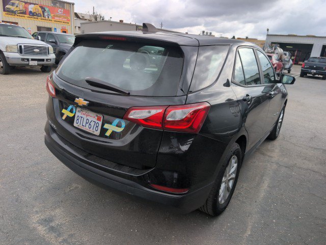 Used 2020 Chevrolet Equinox LS FWD image 3
