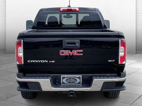 Used 2018 GMC Canyon SLT image 3