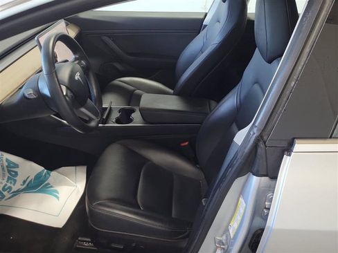 Used 2018 Tesla Model 3 Long Range image 5
