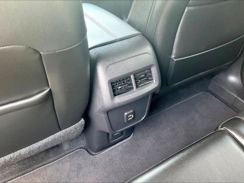 Used 2020 GMC Terrain SLT w/ Preferred Package image 10