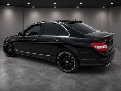 Used 2009 Mercedes-Benz C 350 Sport image 5