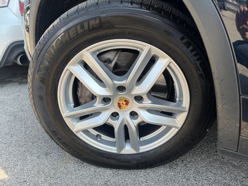 Used 2016 Porsche Cayenne Diesel image 39