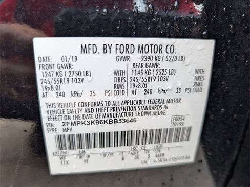 Used 2019 Ford Edge Titanium w/ Equipment Group 301A image 31