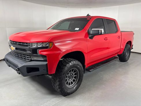 Used 2021 Chevrolet Silverado 1500 LT AWD/4WD image 4