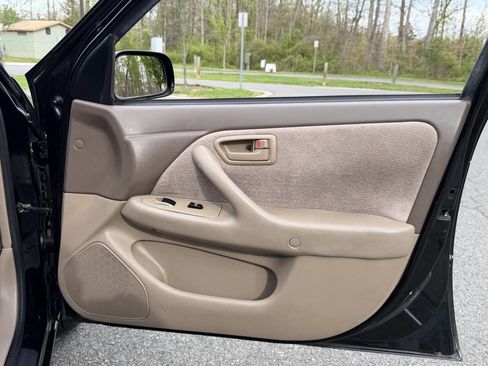 Used 1997 Toyota Camry CE image 18