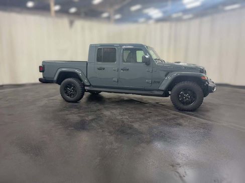 New 2026 Jeep Gladiator Sport image 15