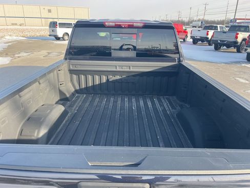 Used 2024 GMC Sierra 2500 AT4 w/ AT4 Premium Plus Package image 8