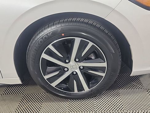 Certified 2023 Honda Civic LX image 3