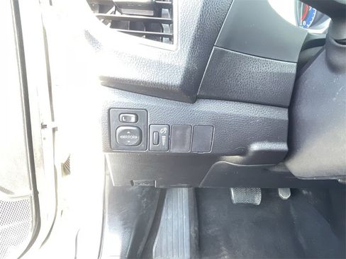 Used 2014 Toyota Corolla S image 18