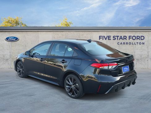 Used 2024 Toyota Corolla SE FWD image 6