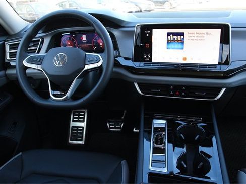 New 2026 Volkswagen Atlas Peak Edition image 26