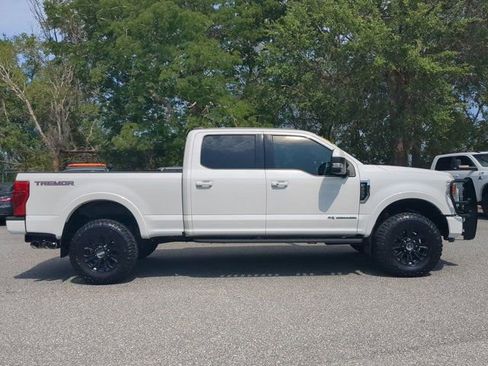 Used 2022 Ford F250 Lariat w/ Tremor Off-Road Package AWD/4WD image 3