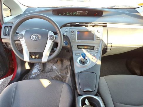 Used 2013 Toyota Prius Three w/ Solar Roof Pkg image 22