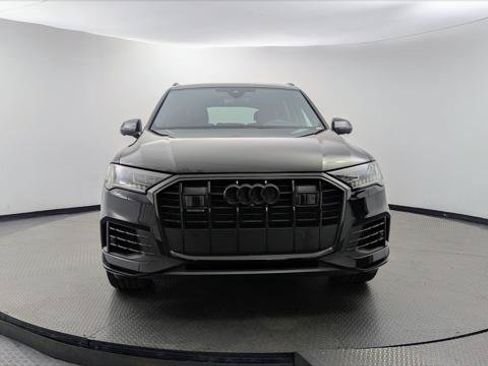 Used 2023 Audi Q7 3.0T Prestige w/ Prestige Package AWD/4WD image 12