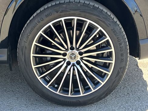 Certified 2024 Mercedes-Benz GLC 300 image 10