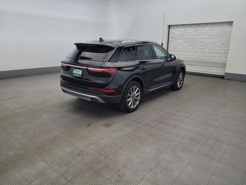 Used 2022 Lincoln Corsair AWD w/ Premium Package image 9