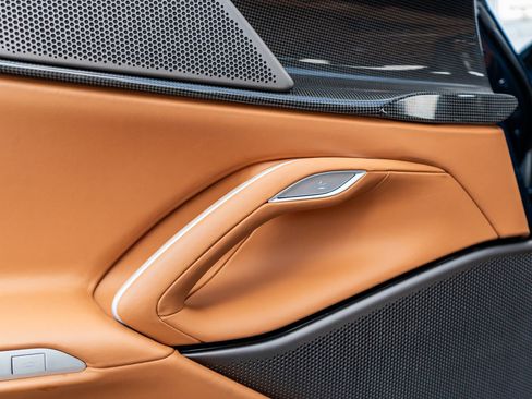 Used 2025 Ferrari Purosangue image 25