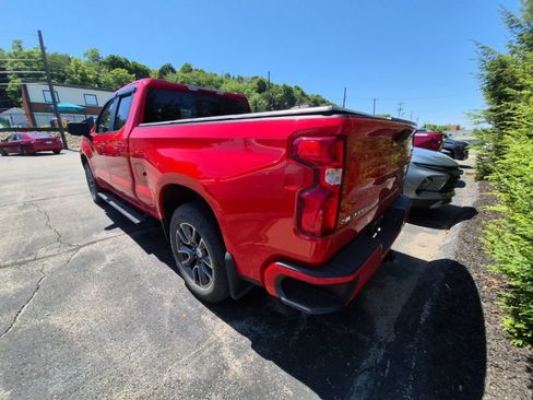 Used 2022 Chevrolet Silverado 1500 RST AWD/4WD image 5