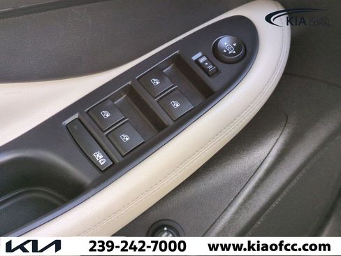 Used 2019 Buick Envision Essence image 26