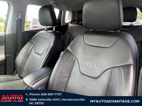 Used 2022 Jeep Compass Limited AWD/4WD image 7