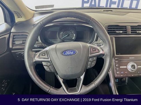 Used 2019 Ford Fusion Energi Titanium image 14