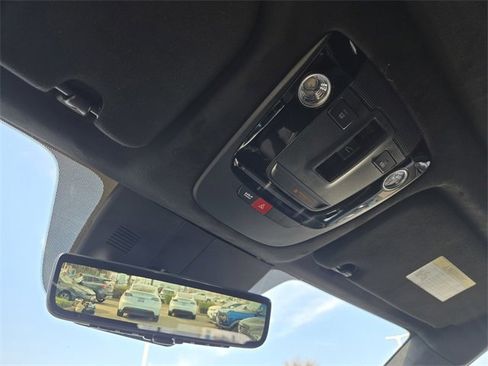 Used 2025 Kia Sorento SX Prestige image 20