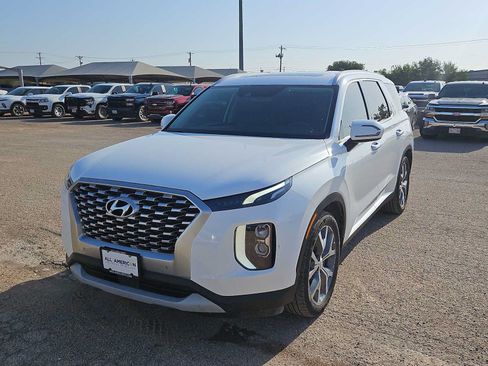 Used 2022 Hyundai Palisade SEL w/ Premium Package AWD/4WD image 4