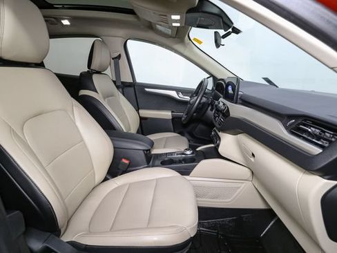 Used 2020 Ford Escape SEL AWD/4WD image 17