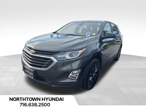 Used 2020 Chevrolet Equinox LS FWD image 1