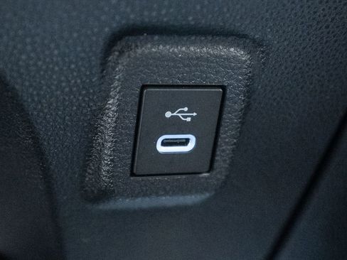 Used 2023 Toyota Corolla SE w/ Carpet Mat Package (TMS) image 24