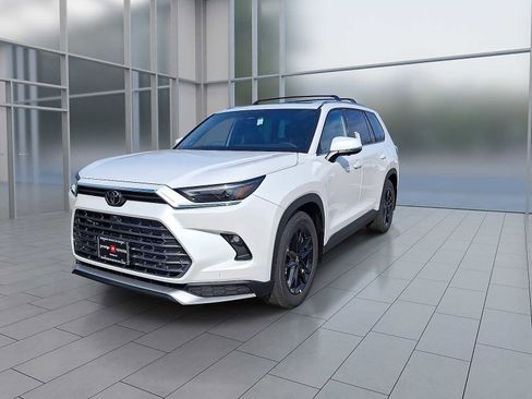New 2026 Toyota Grand Highlander AWD Hybrid image 4