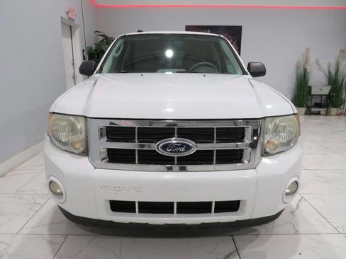 Used 2012 Ford Escape XLT image 8