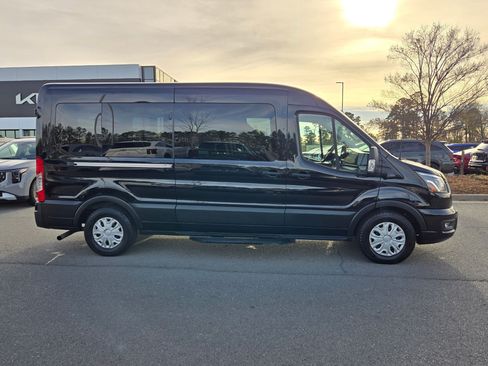 Used 2023 Ford Transit 350 XLT image 12