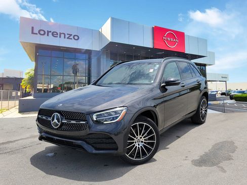 Used 2021 Mercedes-Benz GLC 300 image 1