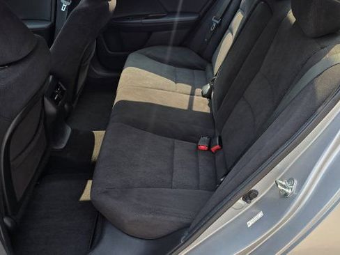 Used 2014 Honda Accord EX image 34