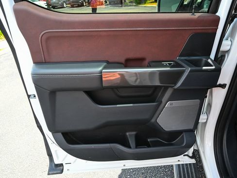 Used 2023 Ford F150 Lariat w/ Equipment Group 502A High AWD/4WD image 22