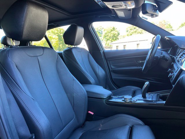 Used 2015 BMW 320i xDrive Sedan AWD/4WD image 20