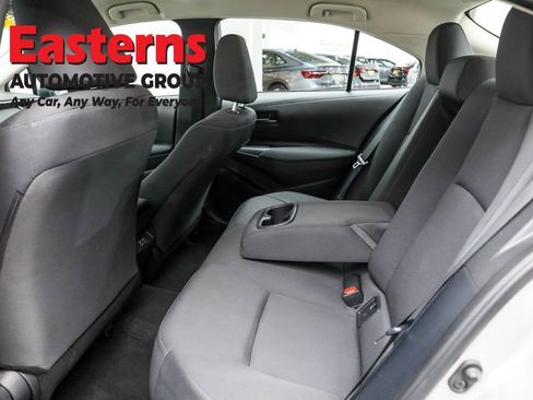 Used 2023 Toyota Corolla LE image 20