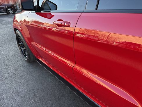 Used 2018 Jeep Grand Cherokee Trackhawk AWD/4WD image 40