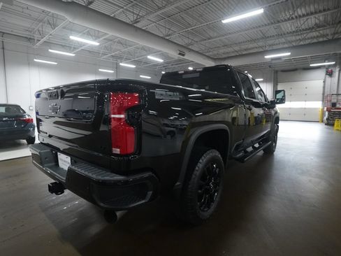 Used 2025 Chevrolet Silverado 2500 LT w/ Trail Boss Package AWD/4WD image 13