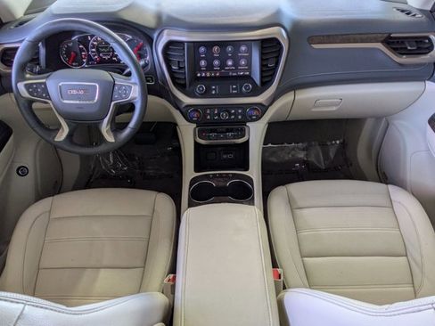 Used 2020 GMC Acadia Denali w/ Technology Package image 18