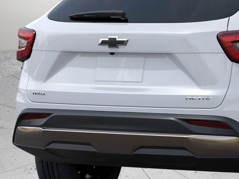 New 2026 Chevrolet Trax ACTIV w/ Driver Confidence Package image 14